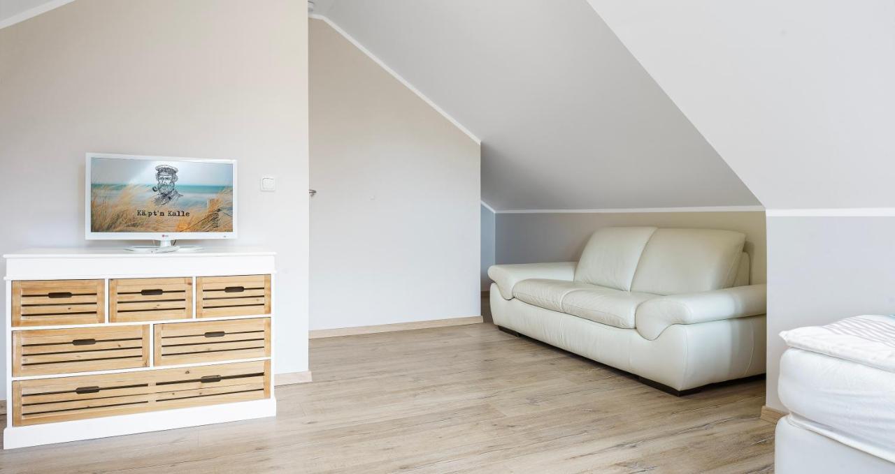 Kaept'N Kalle Ferienwohnungen Zingst Ngoại thất bức ảnh